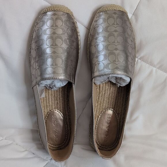 Coach size 10 Collins Espadrille Flats in Gold with Signature Logo, NEW - Picture 3 of 12